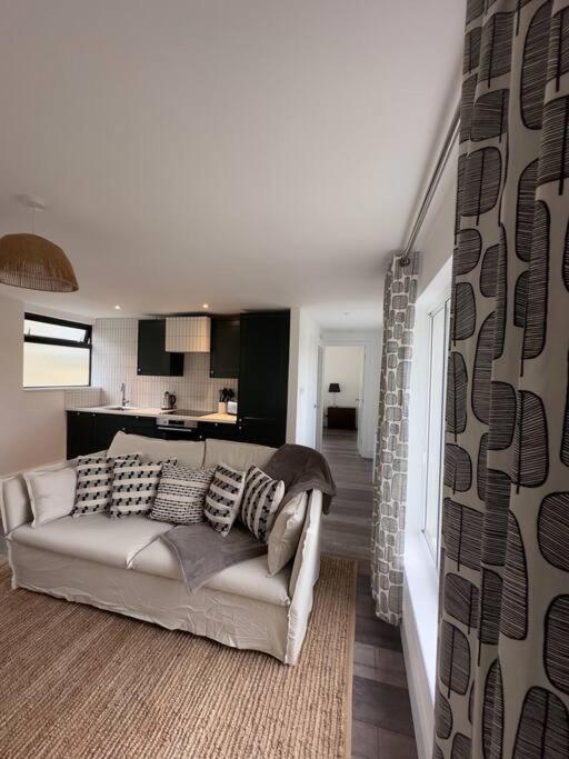 Chic Barn Conversion In The Cotwolds Enstone ภายนอก รูปภาพ