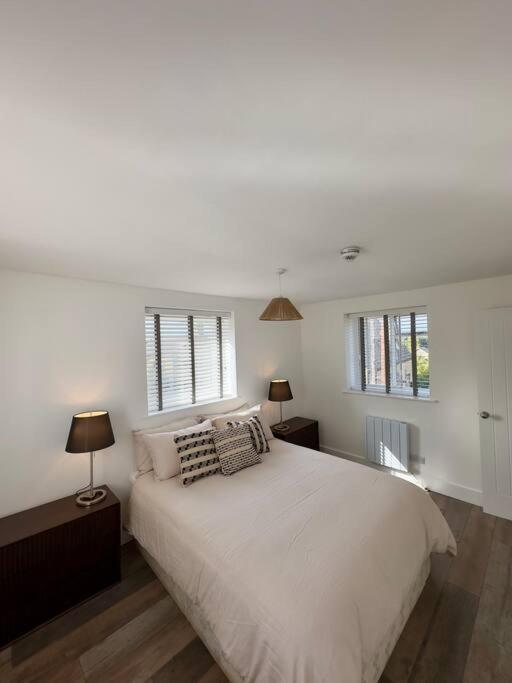 Chic Barn Conversion In The Cotwolds Enstone ภายนอก รูปภาพ