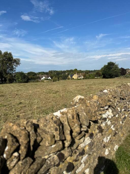 Chic Barn Conversion In The Cotwolds Enstone ภายนอก รูปภาพ