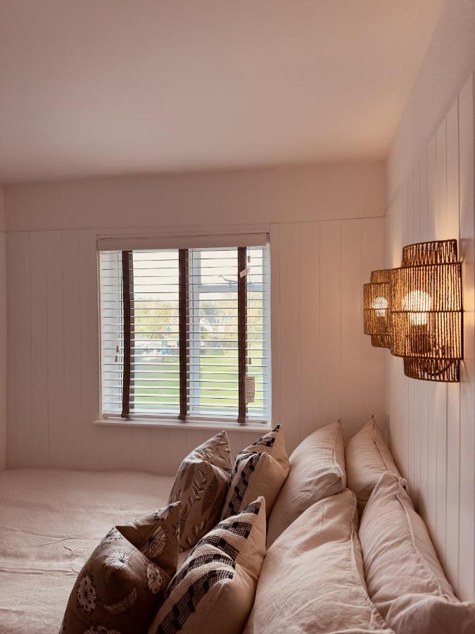 Chic Barn Conversion In The Cotwolds Enstone ภายนอก รูปภาพ